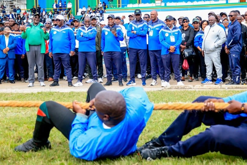 DKT. BITEKO AHIMIZA WANAMICHEZO KUCHUNGUZA AFYA ZAO