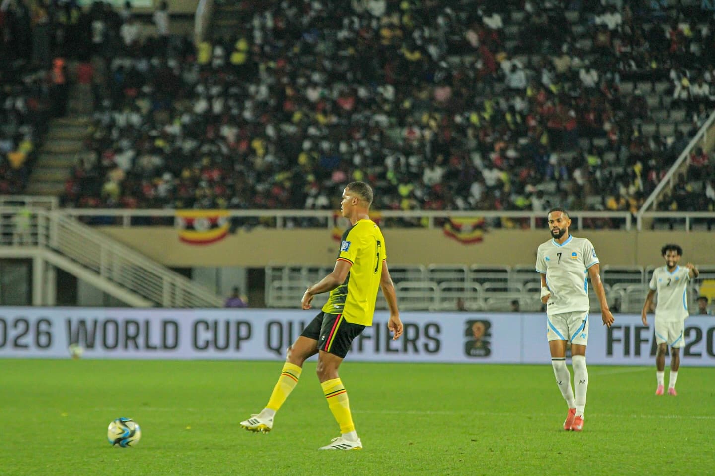 UGANDA CRANES YAZIDI KUSHUSHA PRESHA KWA ALGERIA KUNDI G