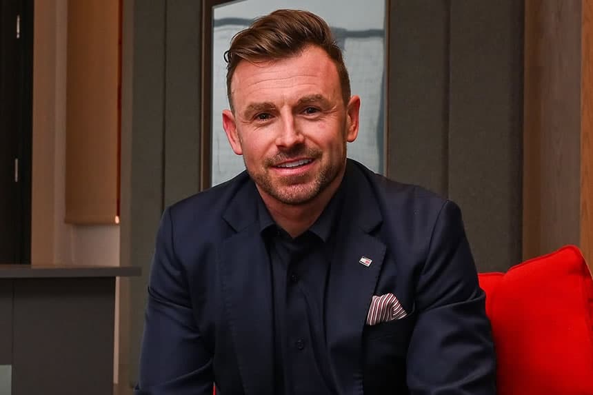 Julian Ward Achukua Mikoba ya Mkurugenzi wa Michezo Liverpool