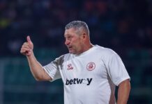 BARKER AWEKA WAZI SIRI YA HOFU, KABLA YA DERBY