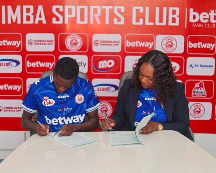 KAGOMA ASEMA BADO ANA KAZI KUBWA SIMBA